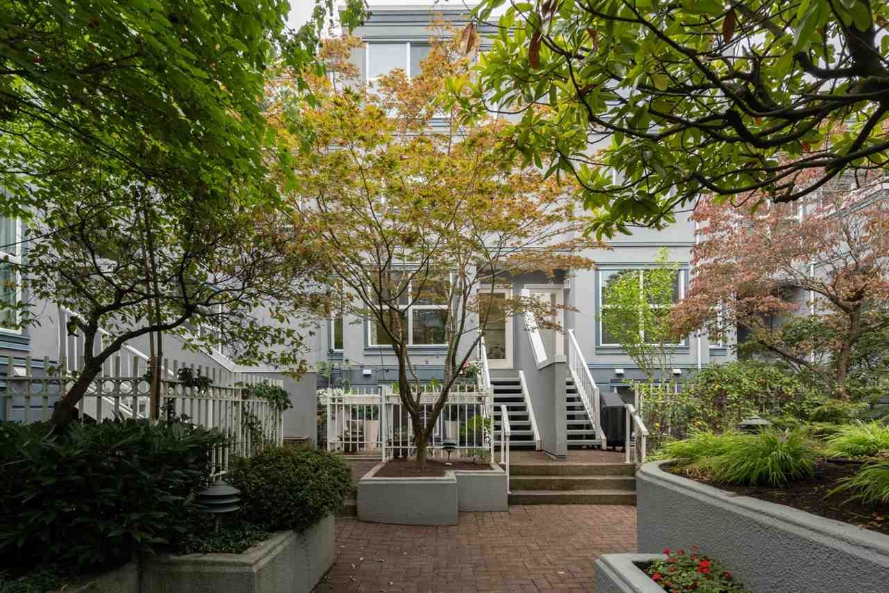 I have sold a property at 11 877 7TH AVE W in Vancouver
